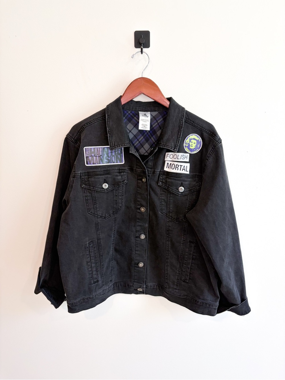 Disney Parks Haunted Mansion Madame Leota Black Trucker Jacket Size XL